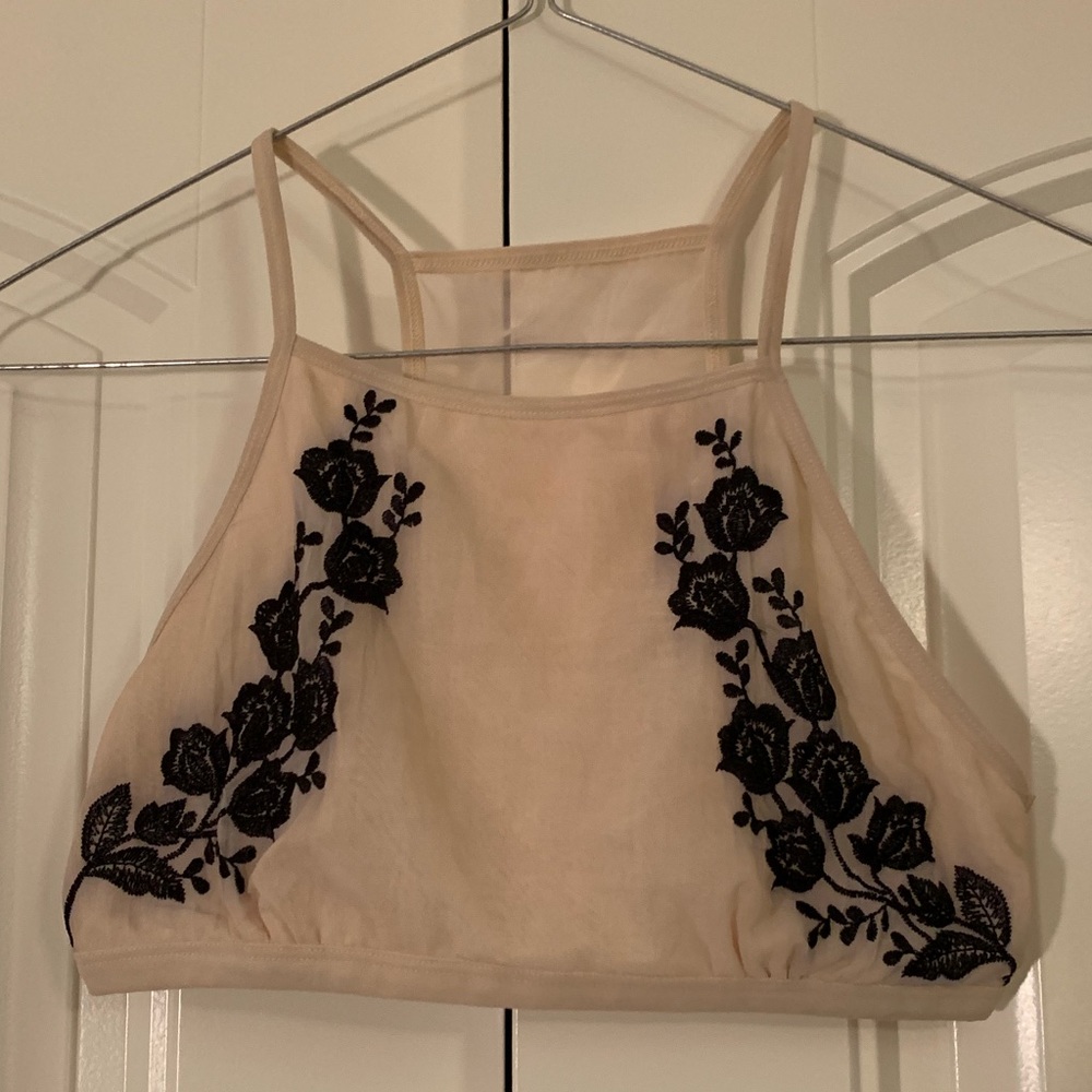 LIKE NEW Rue21 Bralette (S)